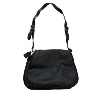 Bonia Crossbody Bag Black Pebbled Leather Fold-Over Flap Messenger Vintage 80s